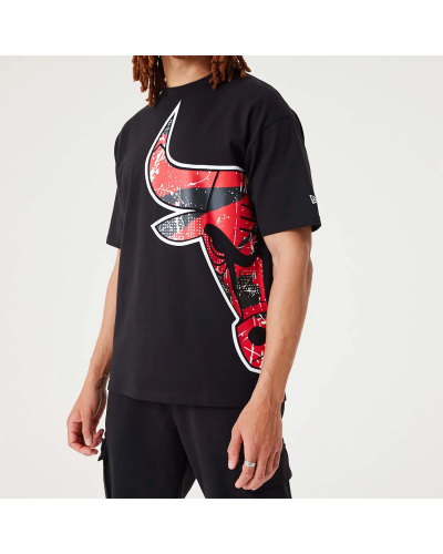 Camiseta New Era Large Team Logo OS Chicago Bulls black