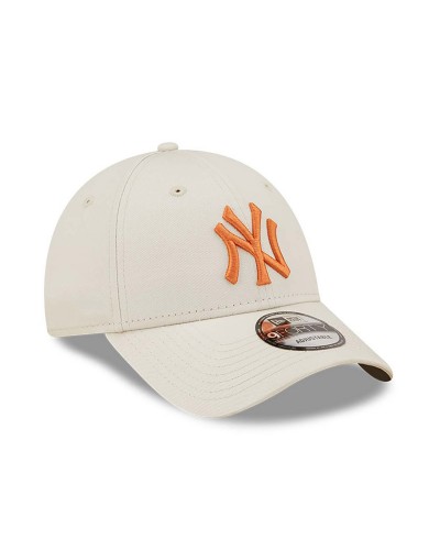 Gorra curva 9Forty New Era Strapback NY Yankees Beige