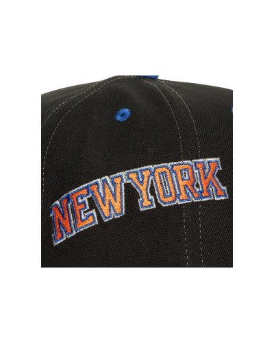 Gorra curva Mitchell & Ness Overbite Pro NY Knicks black royal orange