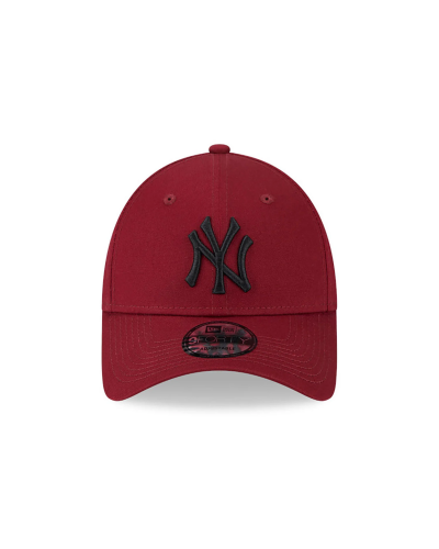 Gorra curva New Era 9Forty strapback NY Yankees burgundy black