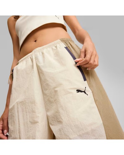 Pantalones chica tipo paracaídas Puma DARE TO beige