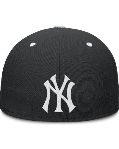 Gorra cerrada Nike New York Yankees black white